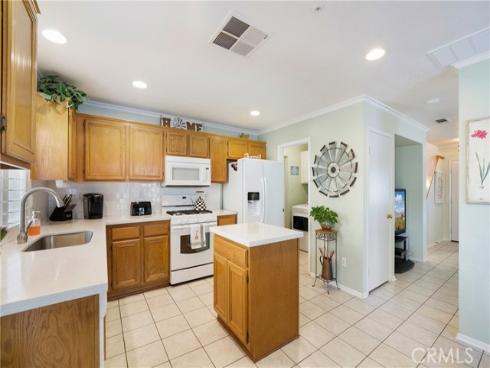 1 Galisteo Drive , Rancho Santa Margarita, CA