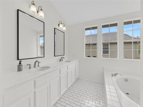 14 El Corazon , Rancho Santa Margarita, CA