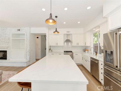 11 Lark Drive, Rancho Santa Margarita, CA