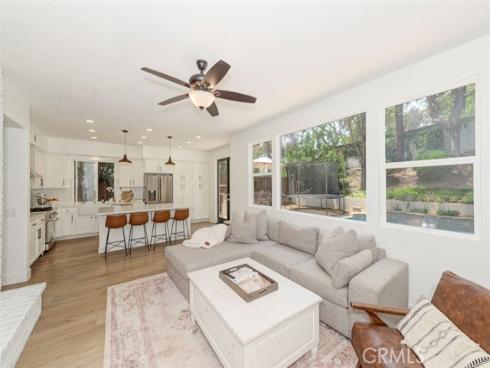 11 Lark Drive, Rancho Santa Margarita, CA