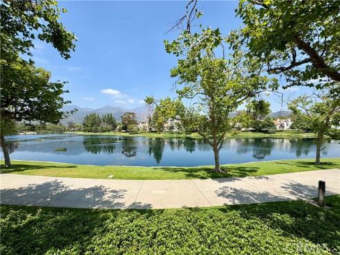 26 Montana Del Lago Drive, Rancho Santa Margarita, CA