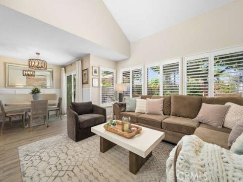 33 Floramar , Rancho Santa Margarita, CA