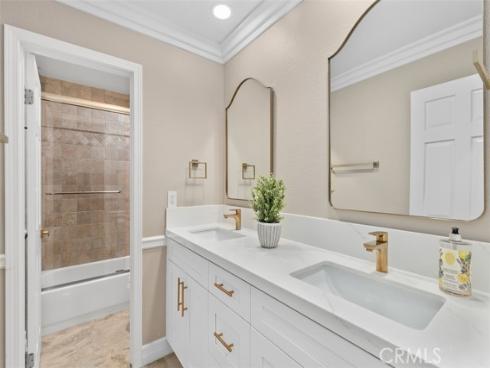 28 Thorn Oak , Rancho Santa Margarita, CA