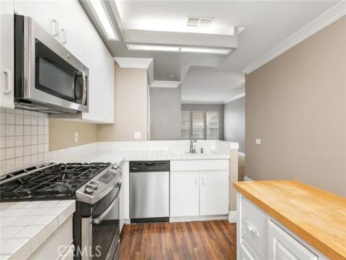 250 Montana Del Lago Drive, Rancho Santa Margarita, CA