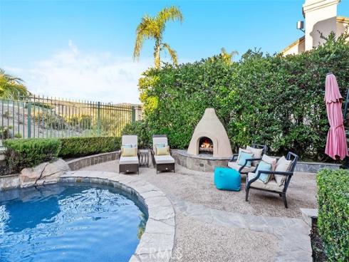 6  Barneburg  , Rancho Santa Margarita, CA