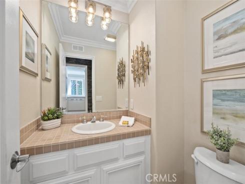 6  Barneburg  , Rancho Santa Margarita, CA