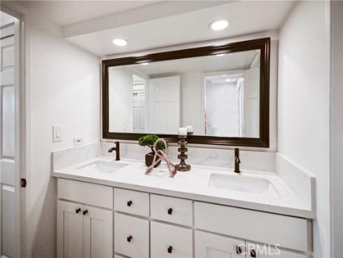 31  Brisa del Lago  , Rancho Santa Margarita, CA