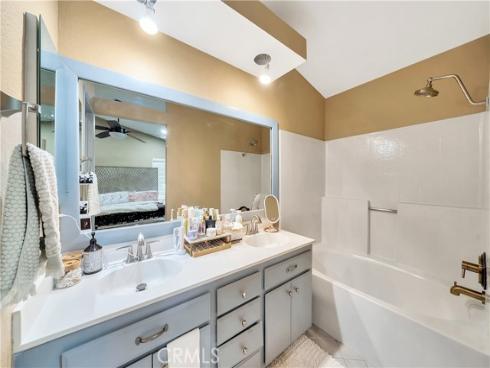 31  Santa Agatha  , Rancho Santa Margarita, CA