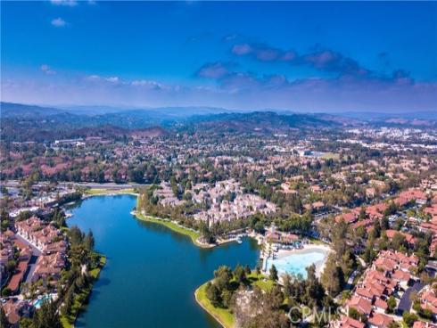 27  Via Lavendera  , Rancho Santa Margarita, CA