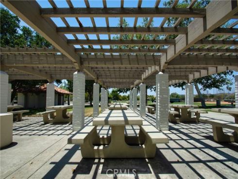 27  Via Lavendera  , Rancho Santa Margarita, CA