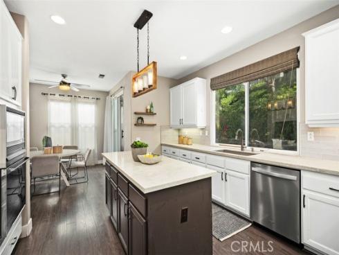 28  Lawnridge  , Rancho Santa Margarita, CA