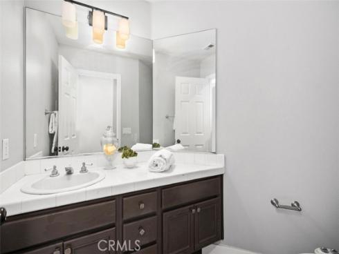 28  Lawnridge  , Rancho Santa Margarita, CA