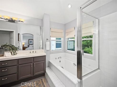 28  Lawnridge  , Rancho Santa Margarita, CA