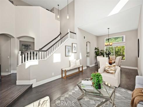 28  Lawnridge  , Rancho Santa Margarita, CA