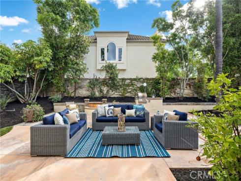 2  Dellwood  , Rancho Santa Margarita, CA