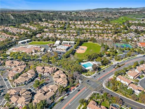 21  Silktassel  , Rancho Santa Margarita, CA