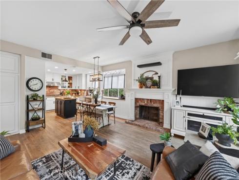 21352  Silvertree Lane  , Rancho Santa Margarita, CA