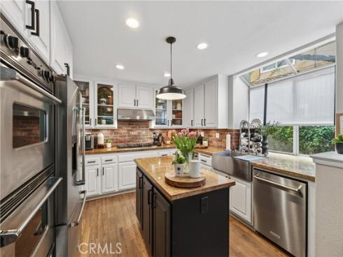 21352  Silvertree Lane  , Rancho Santa Margarita, CA