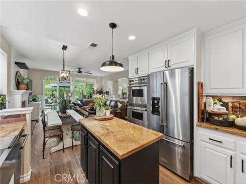 21352  Silvertree Lane  , Rancho Santa Margarita, CA