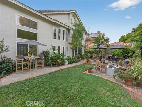 21352  Silvertree Lane  , Rancho Santa Margarita, CA