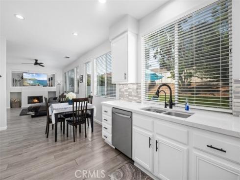 7  Calle De Luna  , Rancho Santa Margarita, CA