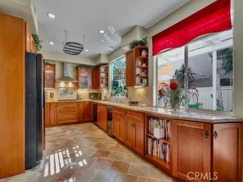 19  Calle De Arena  , Rancho Santa Margarita, CA