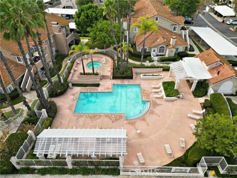 55  Via Cresta  , Rancho Santa Margarita, CA