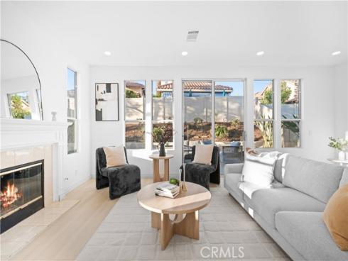 2  Via Helena  , Rancho Santa Margarita, CA