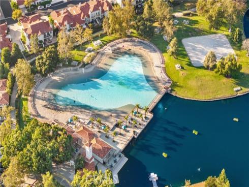 16 Las Piedras , Rancho Santa Margarita, CA