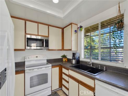 15 Via Hermosa , Rancho Santa Margarita, CA