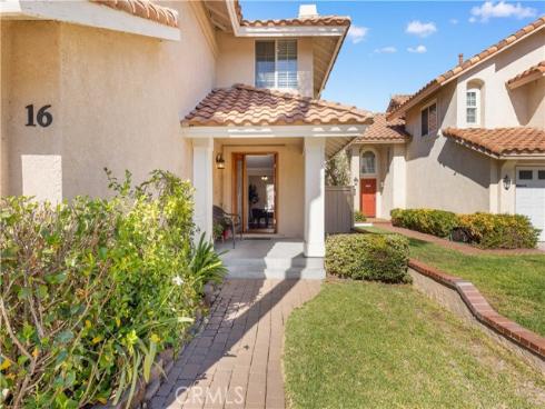 16 Las Piedras , Rancho Santa Margarita, CA