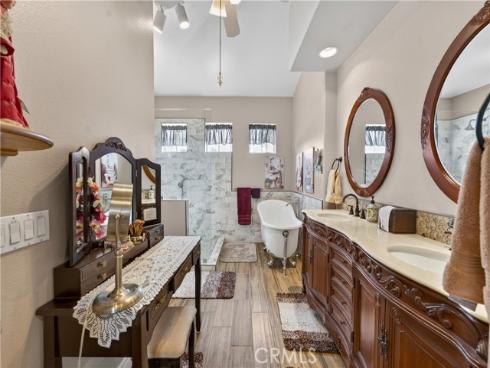 17 Via Anadeja , Rancho Santa Margarita, CA