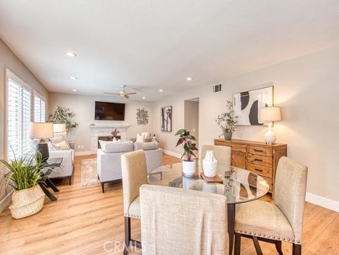 12  Via Hacienda  , Rancho Santa Margarita, CA