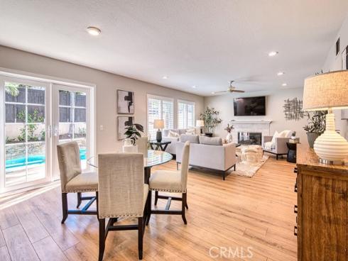 12  Via Hacienda  , Rancho Santa Margarita, CA