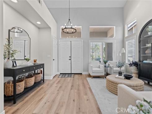 3 Sunny Slope , Rancho Santa Margarita, CA