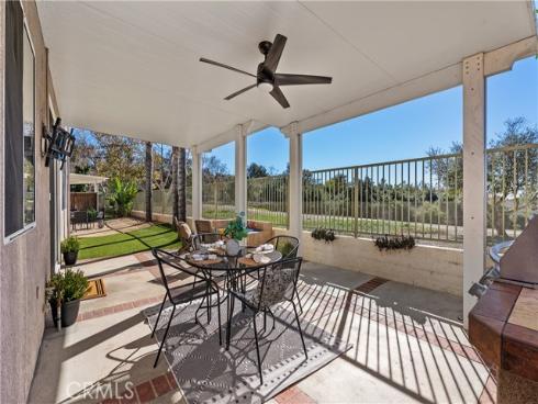 20 Wild Lilac Lane, Rancho Santa Margarita, CA