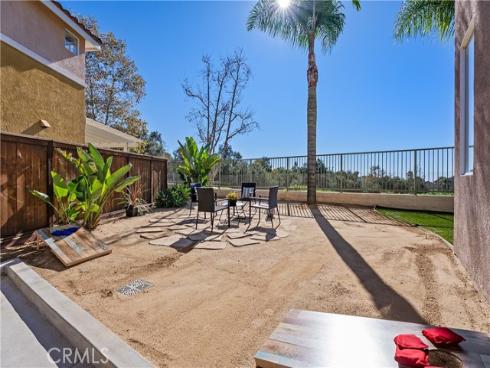 20 Wild Lilac Lane, Rancho Santa Margarita, CA