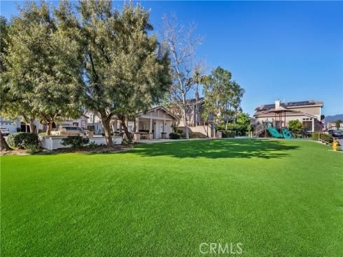 20 Wild Lilac Lane, Rancho Santa Margarita, CA