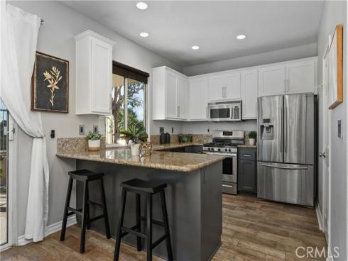 20 Wild Lilac Lane, Rancho Santa Margarita, CA