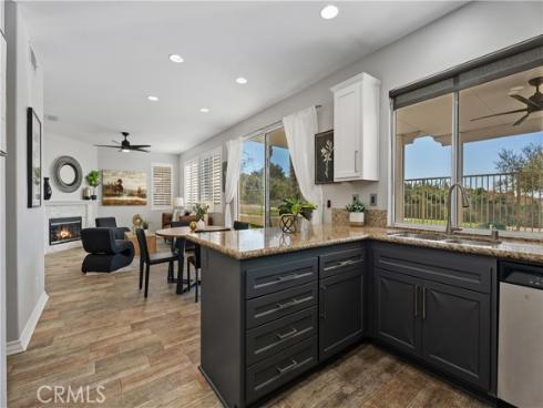 20 Wild Lilac Lane, Rancho Santa Margarita, CA