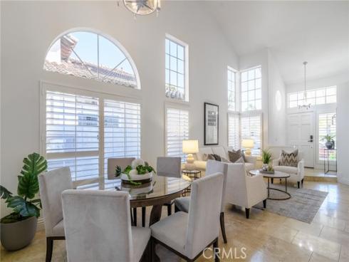 5 Telliz , Rancho Santa Margarita, CA