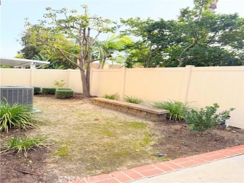 11 Dewberry , Rancho Santa Margarita, CA