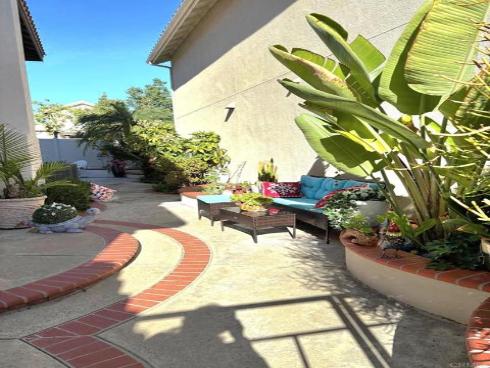 7 Via Encanto , Rancho Santa Margarita, CA