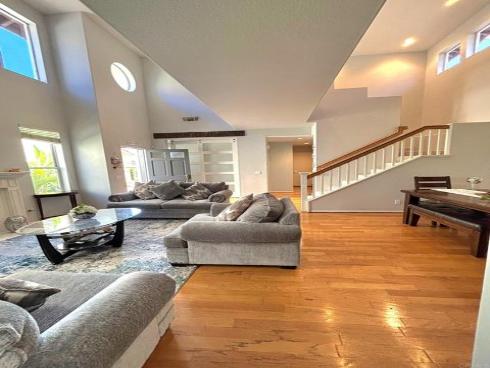 7 Via Encanto , Rancho Santa Margarita, CA