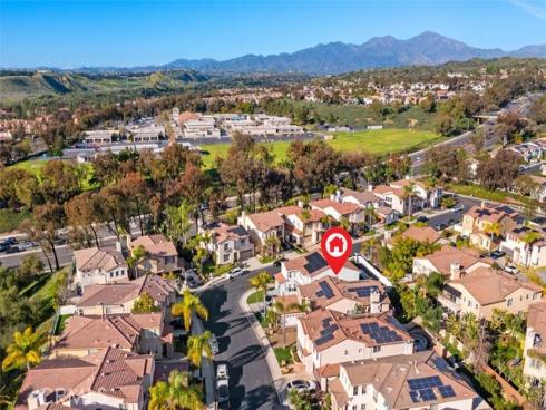 30  Acanthus  , Rancho Santa Margarita, CA