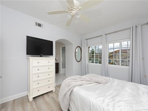 31  Alumbre  , Rancho Santa Margarita, CA