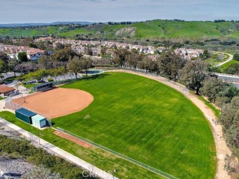 16  Woodsong  , Rancho Santa Margarita, CA