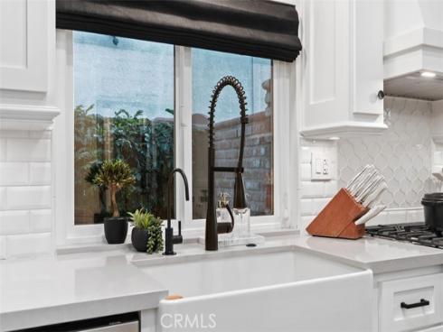 21242  Oakridge  , Rancho Santa Margarita, CA