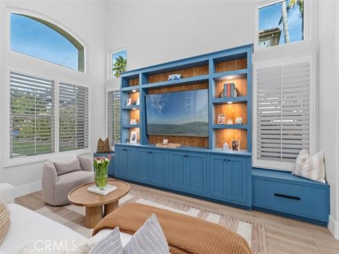 42  Muirfield  , Rancho Santa Margarita, CA