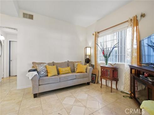 7  Via Cresta  , Rancho Santa Margarita, CA